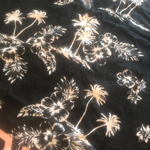 BNIP VS PINK TOWEL TOTE - Picture 5 of 8